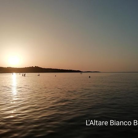 B&B L'Altare Bianco Vieste Luaran gambar