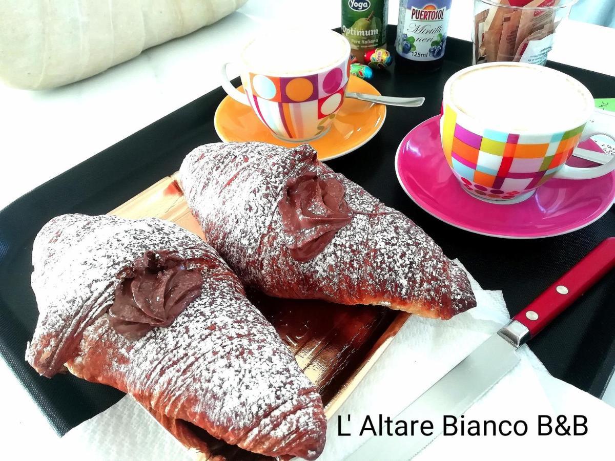 B&B L'Altare Bianco Vieste Luaran gambar